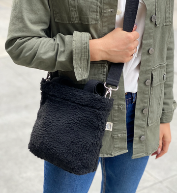 Midi Town Sherpa Crossbody Bag: Black